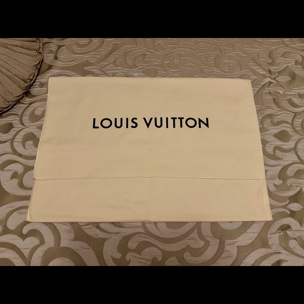 Louis Vuitton Duster for the Neverfull MM